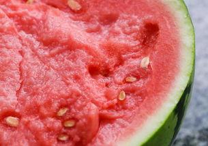 杭州闭眼吃瓜,揭秘网络热点的幕后故事